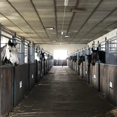 Dworek Semesterpark *