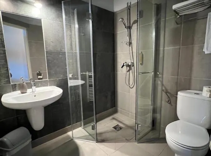 Kompleks wypoczynkowy Dworek *