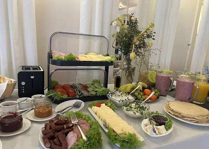 Dworek Kompleks wypoczynkowy Bielin